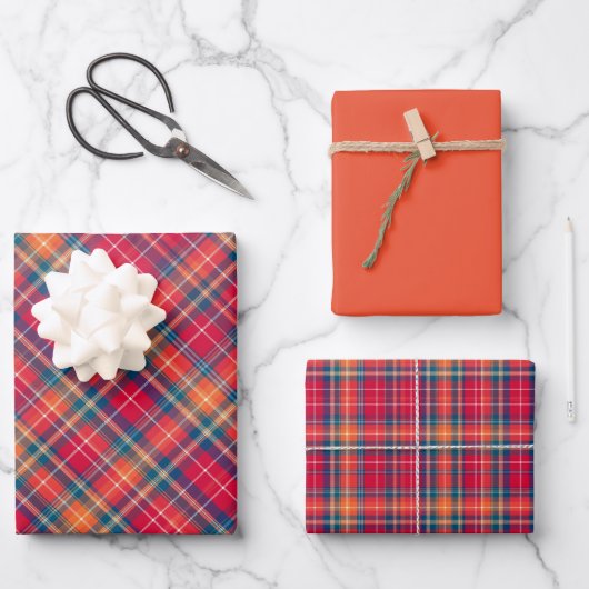 Feuille De Papier Cadeau Rouge vif, orange et bleu plaid (Recto)