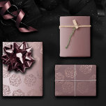Feuille De Papier Cadeau RPG Luxe | Joueur de rôle Mauve Sheen Tablett<br><div class="desc">GEEK CHIC GAMER ! Les papiers d'emballage RPG de nouveauté sont également idéaux pour la découpage de meubles éphémères do-it-yourself ou les projets de déco maison bricolage. C'est GAME ON! alors choisissez votre initiative d'arme et de rouleau! Parfait pour n'importe quel joueur d'imaginaire d'un stylo/crayon et papier (PnP) de l'ancienne...</div>