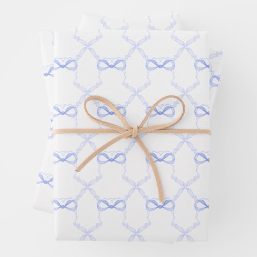 Feuille De Papier Cadeau Rubans bleus à l'aquarelle (En situation)