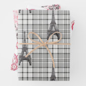 Feuille De Papier Cadeau Saint-Valentin. (En situation)