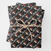 Feuille De Papier Cadeau Same Different Costume (En situation)