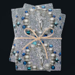 Feuille De Papier Cadeau Silver Blue Christmas Wreath Cherub<br><div class="desc">Feuilles de papier d'enveloppement de Cherub en fer bleu de Noël. Aucune parties scintillant utilisée dans la conception.</div>