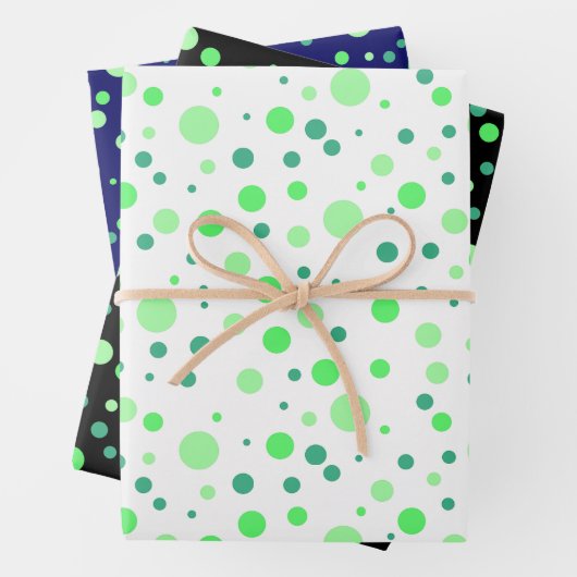 Feuille De Papier Cadeau Simple moderne Mint & Jade Green Pois (En situation)
