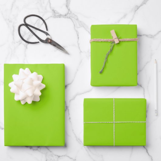 Feuille De Papier Cadeau Simple vert uni (Recto)