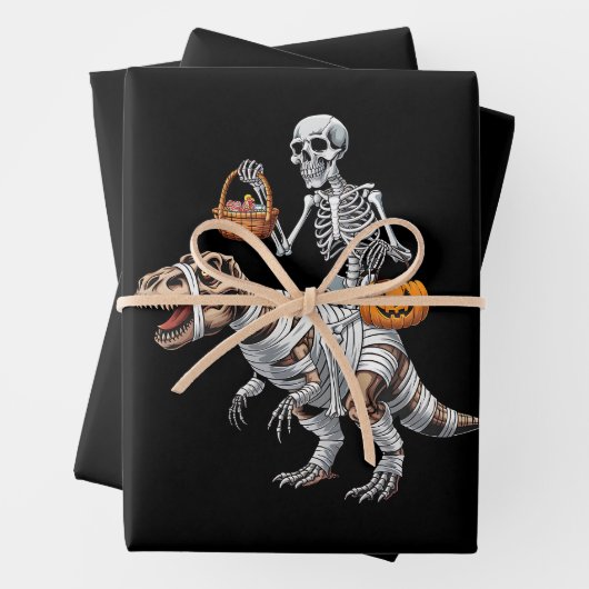 Feuille De Papier Cadeau Skeleton équitation maman Dinosaur T rex Halloween (En situation)