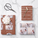 Feuille De Papier Cadeau Snowy Terracotta Merriest Christmas Photo<br><div class="desc">Ces belles feuilles de papier d'emballage blanc et en terre cuite de Noël comprennent une grille photo en arc qui rappelle les classiques boules de neige des vacances, sur un arrière - plan d'impression à points enneigés. Le deuxième design de vacances est la typographie traditionnelle de Noël Merriest en blanc...</div>