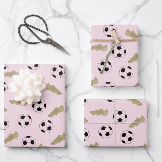 Feuille De Papier Cadeau Soccer Classique Moderne Nettoie Ball Blush Rose (Recto)