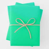 Feuille De Papier Cadeau Spring Green Gradient (En situation)