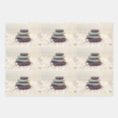 Feuille De Papier Cadeau Stones empilées méditatif Motif Cairn (Devant)