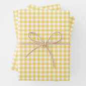 Feuille De Papier Cadeau Sunshine Jaune En vichy Motif chèque (En situation)