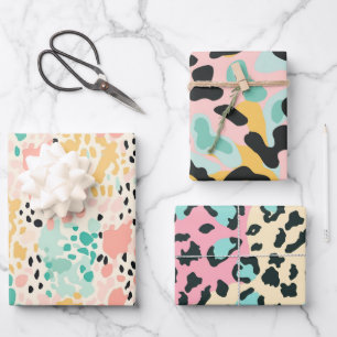 Feuille De Papier Cadeau Taches de léopard pastel rose d'été
