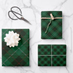 Feuille De Papier Cadeau Tartan vert et rouge Plaid Christmas<br><div class="desc">Ensemble de trois feuilles d'emballage en plastique vert et rouge qui sont parfaits pour les cadeaux,  le scrapbooking ou l'artisanat.</div>