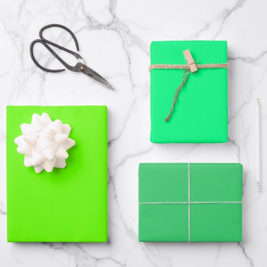 Feuille De Papier Cadeau Teintes Vertes UFO Printemps Clair Simple 3 Tons (Recto)