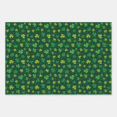 Feuille De Papier Cadeau Trèfle vert irlandais  (Devant)