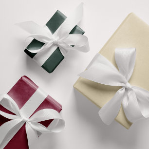 Feuille De Papier Cadeau Trois couleurs de Noël traditionnelles
