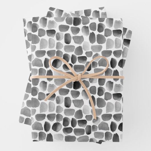 Feuille De Papier Cadeau Trucs de pinceau noir et blanc (En situation)