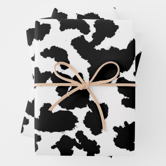 Feuille De Papier Cadeau Vache Noire Et Blanche Cacher Motif De Fourrure (En situation)