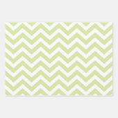 Feuille De Papier Cadeau Vert pastel et chevron blanc Mariage Anniversaire (Devant)