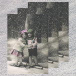 Feuille De Papier Cadeau Vintage Christmas, Best Friends on Skis<br><div class="desc">Vintage Joyeux Noël sepia photo de meilleurs amis,  un petit garçon et une petite fille,  deux enfants s'amusant à skier dans la neige pendant l'hiver. Il neige dans la forêt.</div>