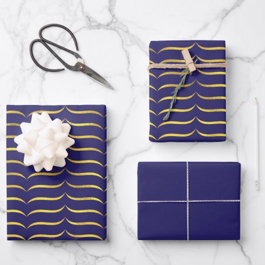 Feuille De Papier Cadeau Violet foncé et doré (Recto)