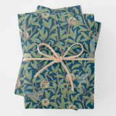 Feuille De Papier Cadeau William Morris "Bird and Pomegranate" (En situation)