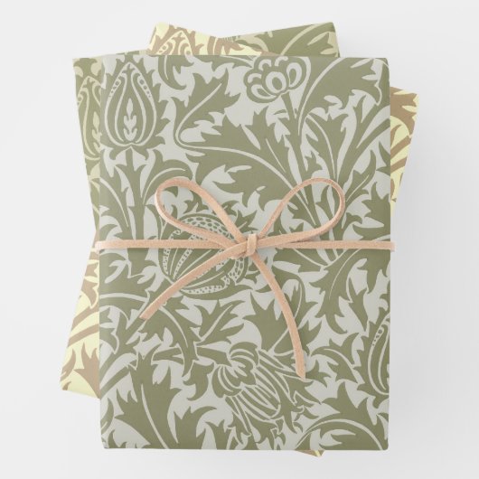 Feuille De Papier Cadeau William Morris Thistle Sage Green Motif (En situation)