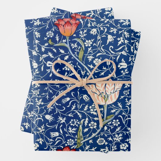 Feuille De Papier Cadeau William Morris, Tulip (En situation)