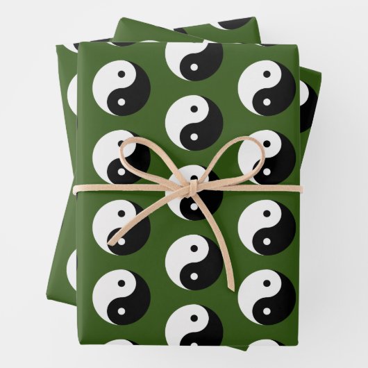 Feuille De Papier Cadeau Yin et Yang (En situation)