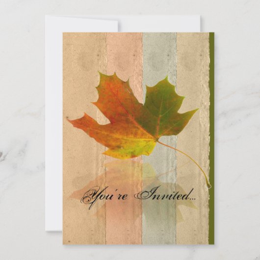 Feuille d'érable d'automne sur papier Faire-part d (Devant)
