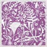 Feuilles botaniques Silhouette violet et blanc<br><div class="desc">Jolies silhouettes botaniques florales de la nature,  feuillage blanc,  feuilles et fleurs sur un arrière - plan violet. Art original de Nic Squirrell.</div>