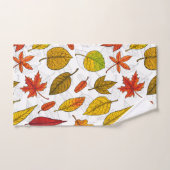 Feuilles d'automne en blanc (Serviette à main)