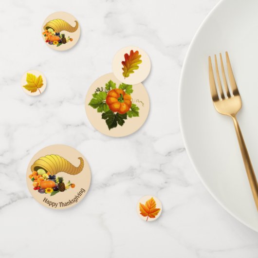 Feuilles d'automne sur confettis de table beige de (Groupe)