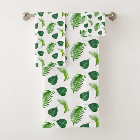 Feuilles de palmier vertes sur fond blanc (En situation)