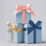 Feuilles de papier d'enveloppement bleu Vintage cl<br><div class="desc">Élevez vos présentations cadeaux avec notre papier d'emballage de couleur solide en bleu vintage clair élégant / bleu poussiéreux. Ce papier d'emballage moderne et élégant ajoute une touche sophistiquée à toute occasion, que ce soit pour Noël, anniversaires, mariages, anniversaires, diplômes, baby showers, ou toute célébration spéciale que vous avez en...</div>