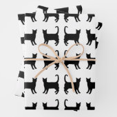 Feuilles de papier d'enveloppement de chats noirs (En situation)