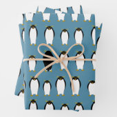 Feuilles de papier enveloppant de pingouins (En situation)