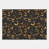 Feuilles de papier enveloppant des chauves-souris (Devant 2)