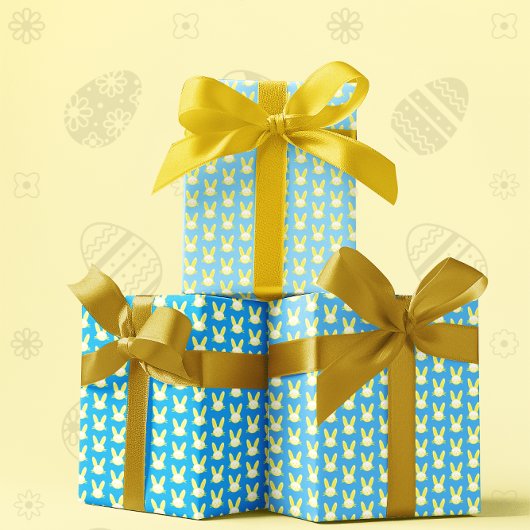 Feuilles de papier enveloppant lapin de Pâques