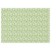 Feuilles de pin sur une nappe blanche (Devant (Horizontal))