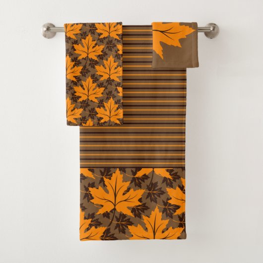 Feuilles d'érable d'automne en orange et marron mo (En situation)
