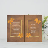 Feuilles d'érable orange sur le programme de maria (Debout devant)