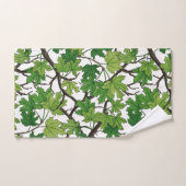 Feuilles d'érable sur fond blanc (Serviette à main)