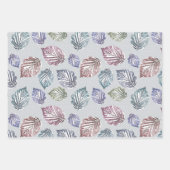 Feuilles d'open work sur un arrière - plan gris cl (Devant)