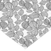 Feuilles noirs sur nappes blanches (Angle)