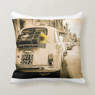 Fiat 500 in Italië, klassieke auto, kussen, kusse Kussen