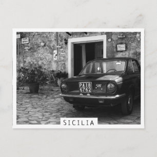 FIAT-auto in Italië in zwart-wit Briefkaart
