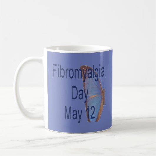 Fibromyalgia Day Mug Blue avec papillon. (Gauche)
