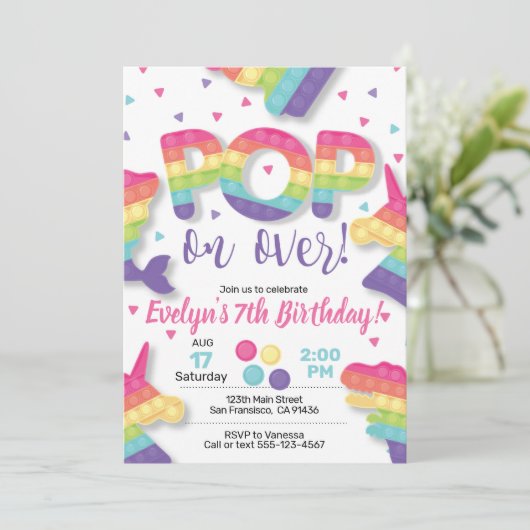 Fidget speelgoed, Pop het, Fidget Invitation met P Kaart (Staand voorkant)