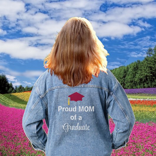 Fier maman d'un diplômé