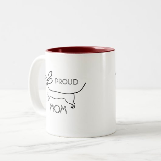 Fier tasse maman de teckel de saucisse (Devant gauche)